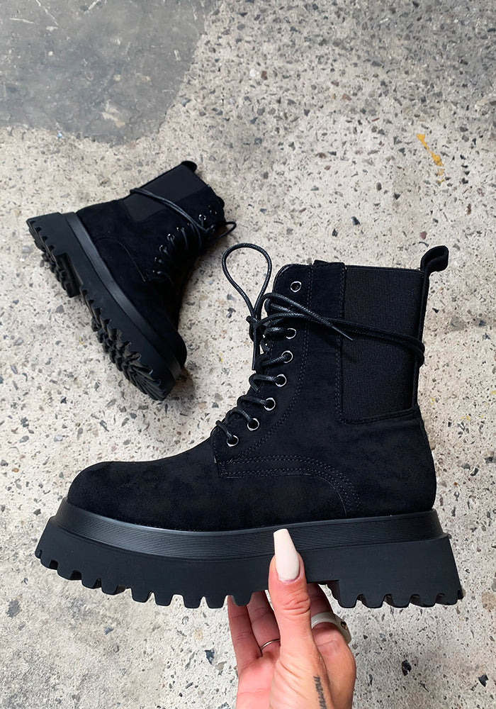 Zarkava boots - black